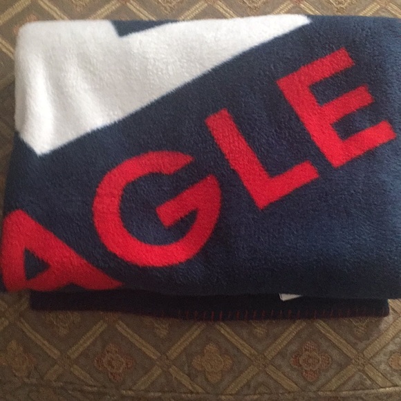American Eagle Blanket - Picture 2 of 2